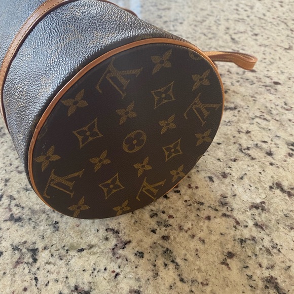 Louis Vuitton Authentic Papillon - Picture 6 of 10